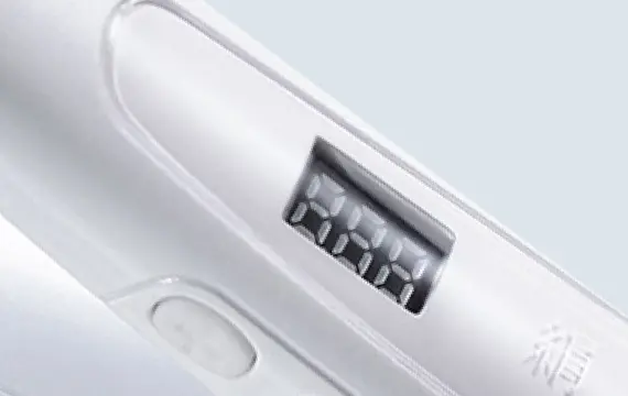 絹女KINUJOストレートアイロン【LM225】のデジタル液晶ディスプレイの紹介写真