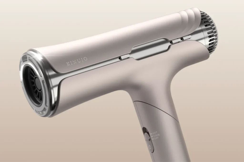 製品特徴２＝“3レイヤー”のシルクテクノロジーのSilk Ion機能を解説する画像