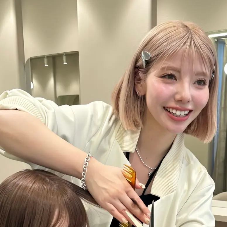 サロンズレビュー 和田 かな子さん（nimo.CEO）のお写真